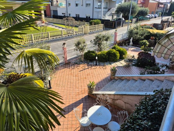 casa indipendente in vendita a Fontaniva