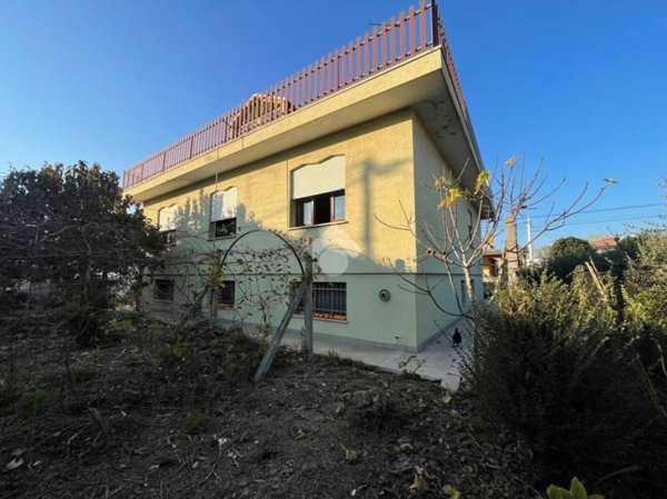 casa indipendente in vendita a Fontaniva