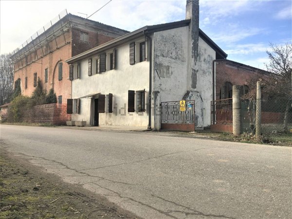 casa indipendente in vendita a Fontaniva