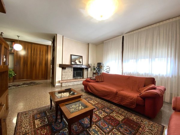 casa indipendente in vendita a Fontaniva