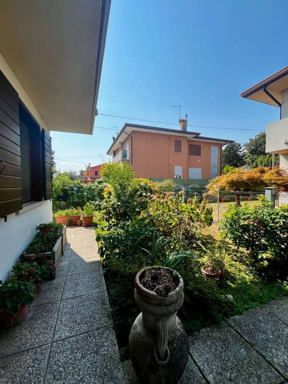 casa indipendente in vendita a Fontaniva