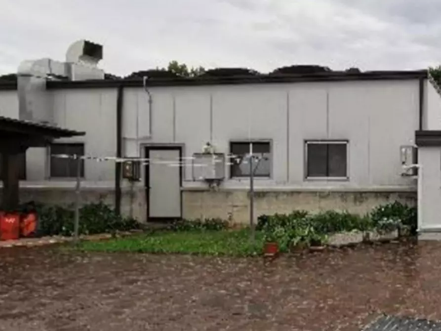 locale di sgombero in vendita a Galliera Veneta