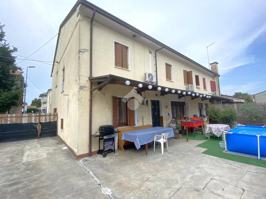 casa indipendente in vendita a Galliera Veneta