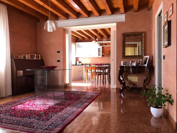 casa indipendente in vendita a Galliera Veneta