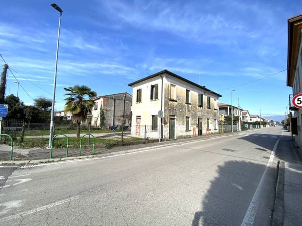 casa indipendente in vendita a Galliera Veneta
