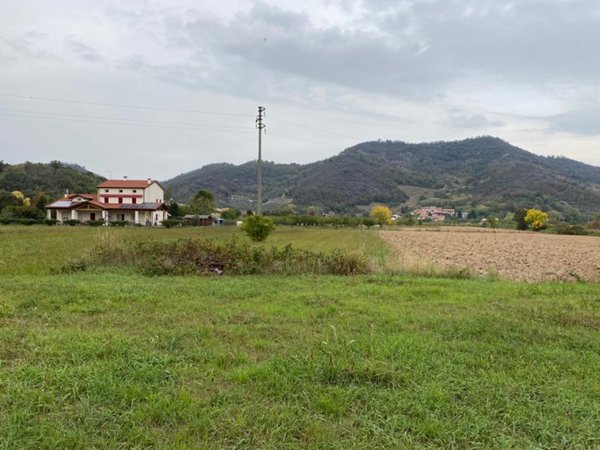 terreno edificabile in vendita a Galzignano Terme