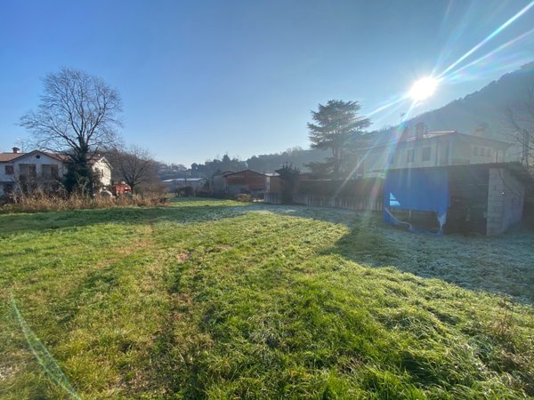 terreno edificabile in vendita a Galzignano Terme in zona Valsanzibio