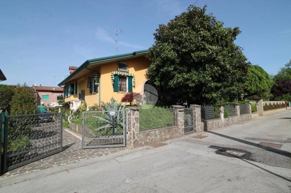 casa indipendente in vendita a Galzignano Terme