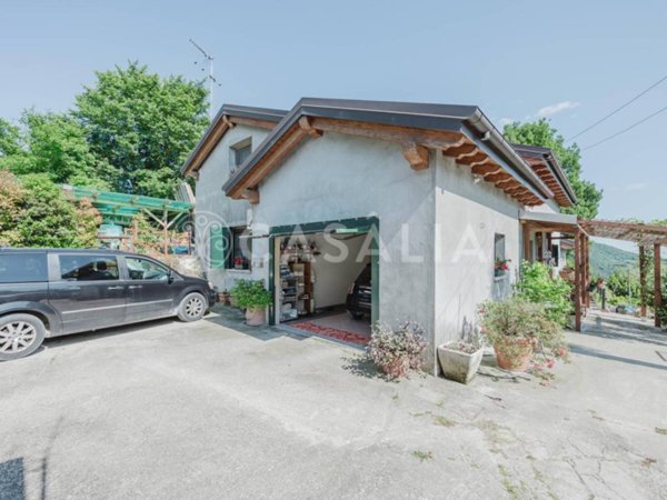 casa indipendente in vendita a Galzignano Terme
