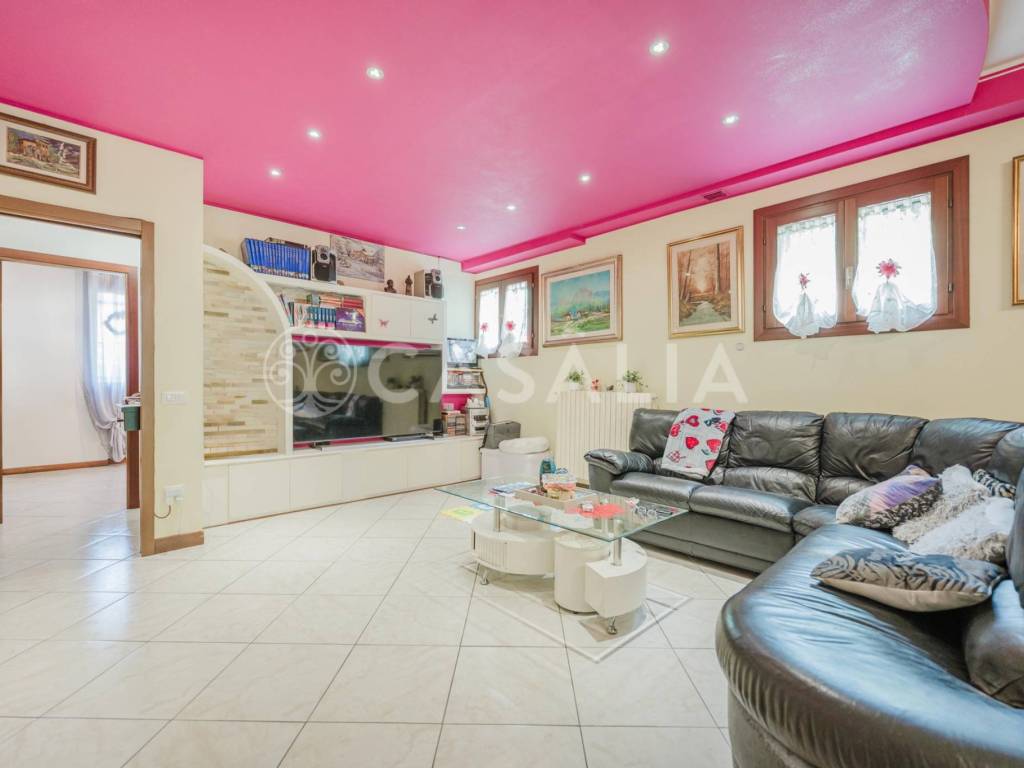 casa indipendente in vendita a Galzignano Terme