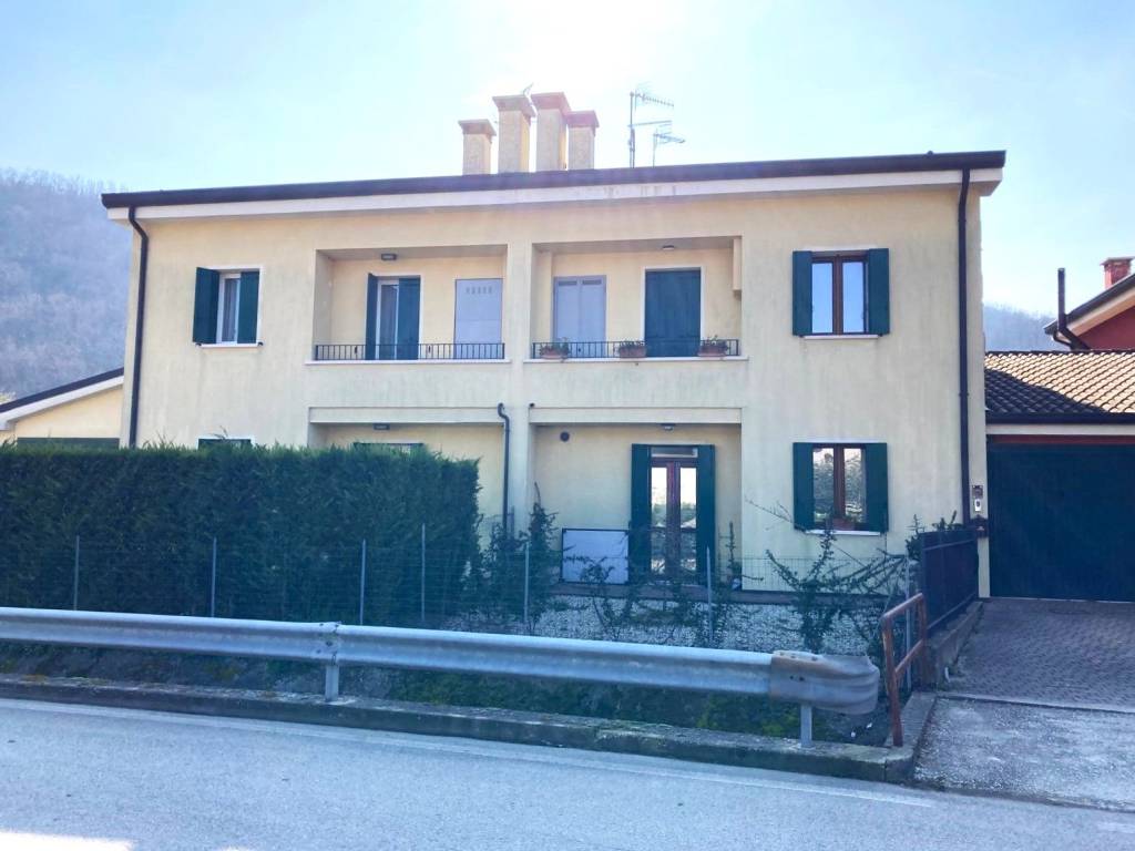casa indipendente in vendita a Galzignano Terme