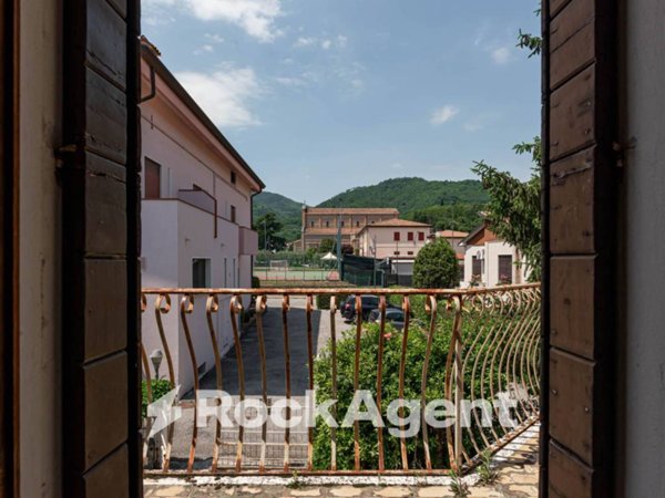 casa indipendente in vendita a Galzignano Terme