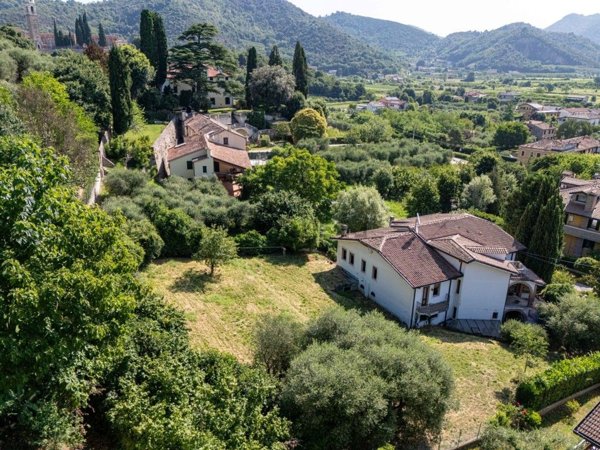 casa indipendente in vendita a Galzignano Terme