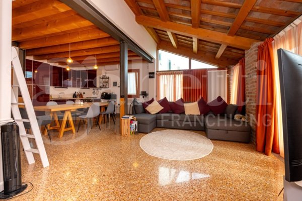 casa indipendente in vendita a Galzignano Terme