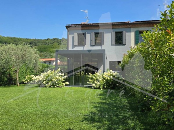 casa indipendente in vendita a Galzignano Terme