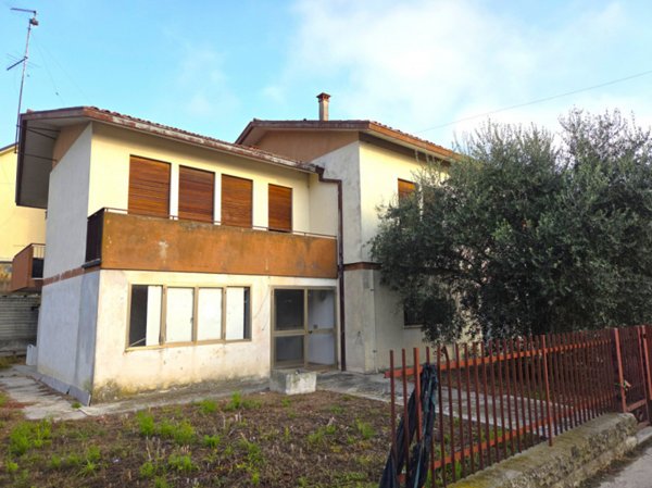 casa indipendente in vendita a Galzignano Terme