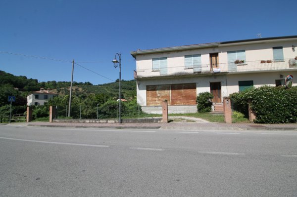 casa indipendente in vendita a Galzignano Terme