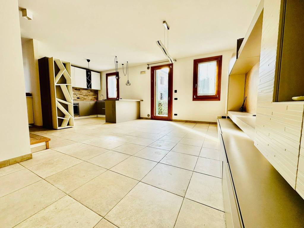 casa indipendente in vendita a Galzignano Terme in zona Noiera