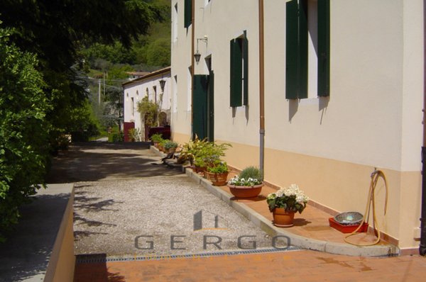 casa indipendente in vendita a Galzignano Terme in zona Valsanzibio