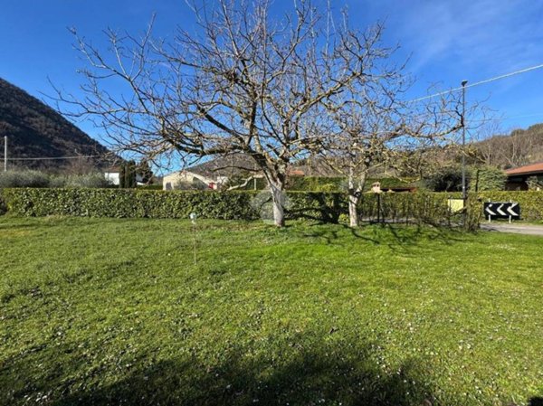 terreno edificabile in vendita a Galzignano Terme in zona Valsanzibio