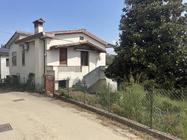 casa indipendente in vendita a Galzignano Terme