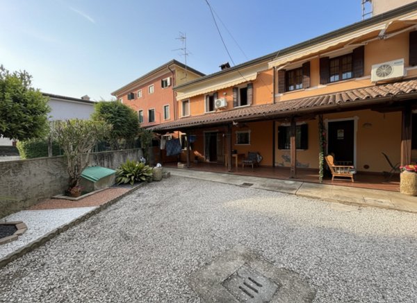 casa indipendente in vendita a Galzignano Terme