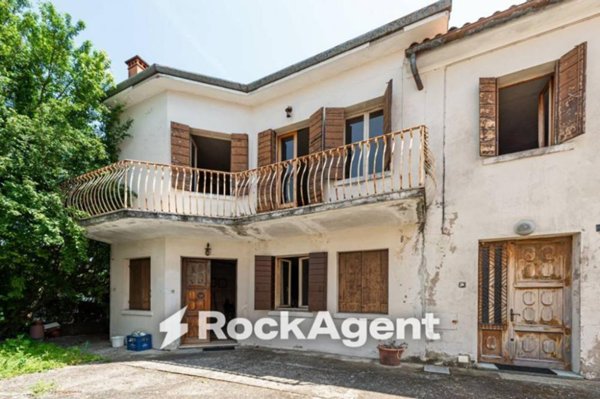 casa indipendente in vendita a Galzignano Terme in zona Grottarole
