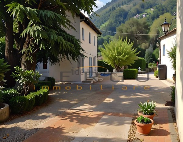 casa indipendente in vendita a Galzignano Terme