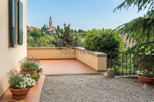 casa indipendente in vendita a Galzignano Terme