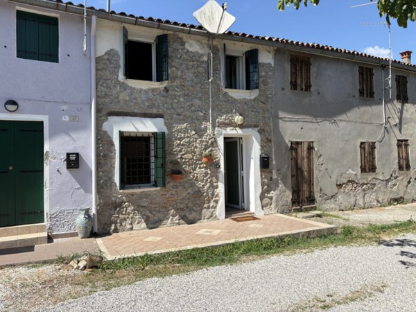casa indipendente in vendita a Galzignano Terme
