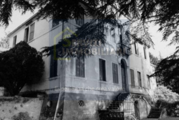 casa indipendente in vendita a Galzignano Terme in zona Grottarole
