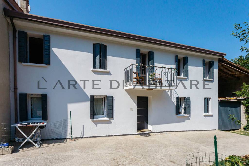 casa indipendente in vendita a Galzignano Terme in zona Grottarole