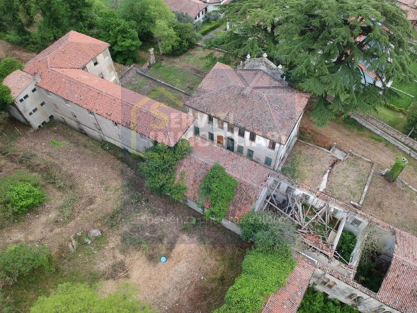 casa indipendente in vendita a Galzignano Terme in zona Grottarole