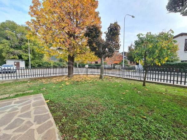 casa indipendente in vendita a Galzignano Terme in zona Grottarole