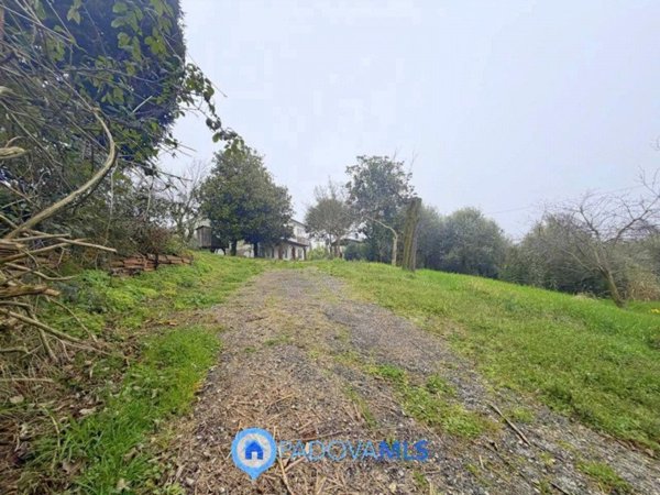 casa indipendente in vendita a Galzignano Terme in zona Regazzoni