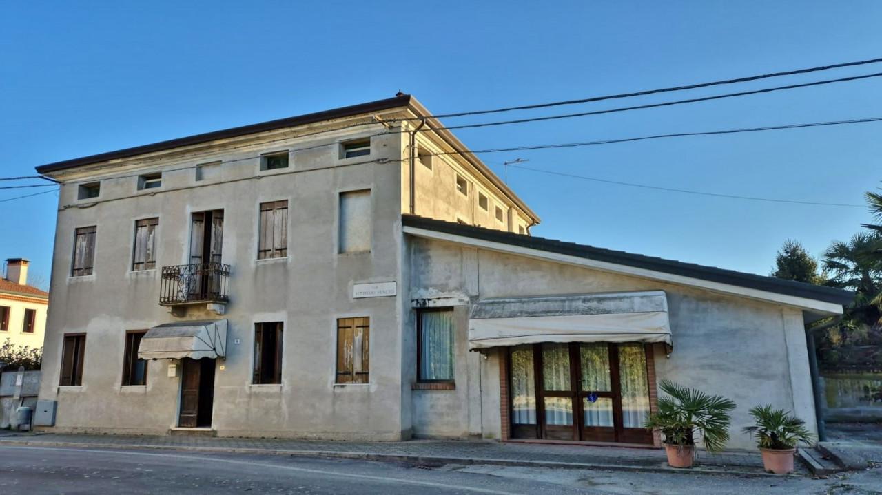 casa indipendente in vendita a Gazzo
