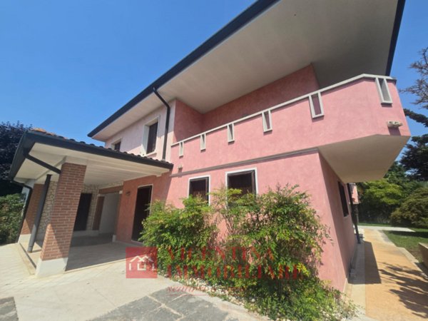 casa indipendente in vendita a Gazzo