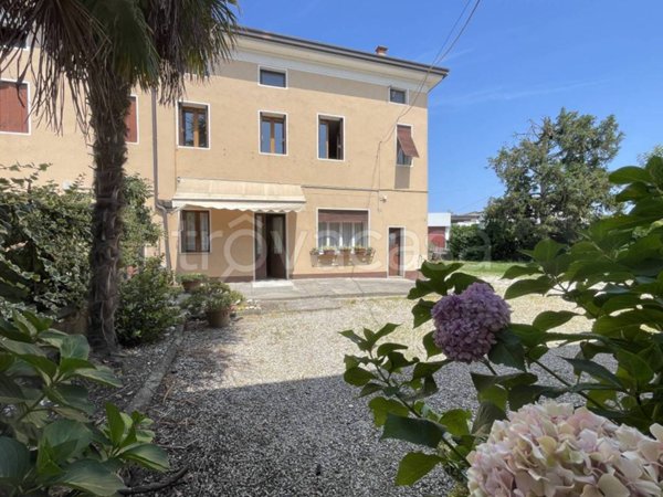 casa indipendente in vendita a Gazzo in zona Grossa