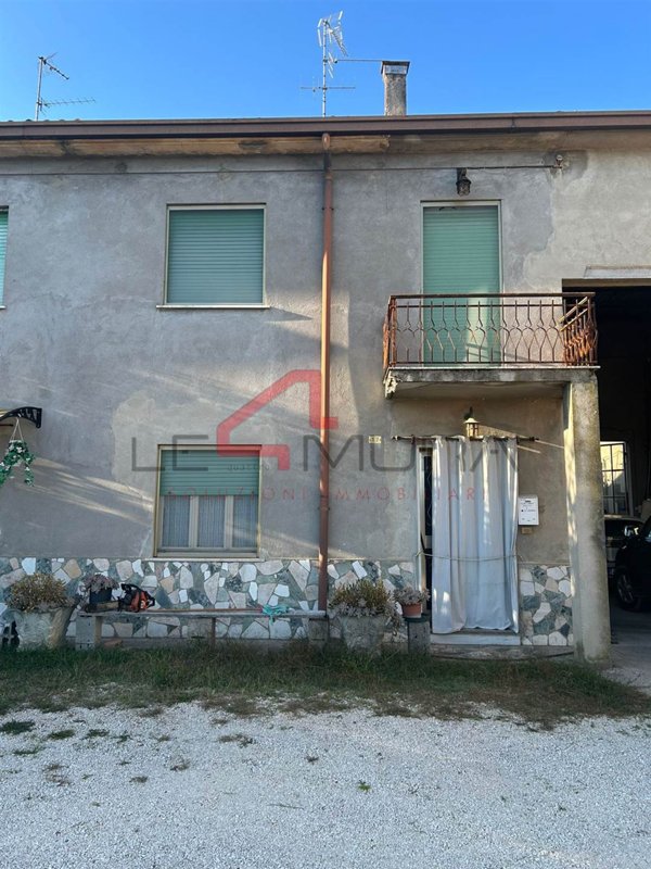 casa indipendente in vendita a Gazzo