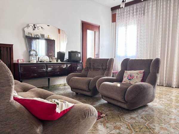 casale in vendita a Gazzo