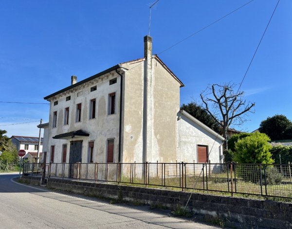 casa indipendente in vendita a Gazzo in zona Villalta