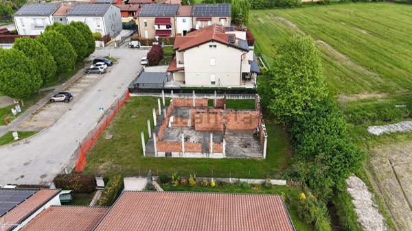 casa indipendente in vendita a Gazzo in zona Grossa
