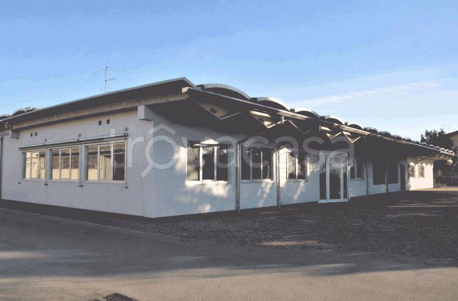 locale commerciale in vendita a Gazzo in zona Villalta