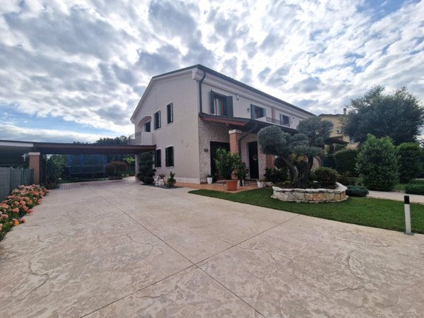 casa indipendente in vendita a Gazzo
