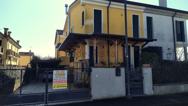 casa indipendente in vendita a Grantorto