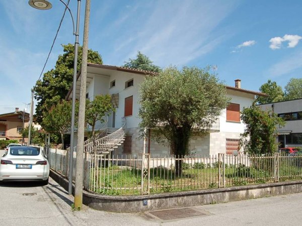 casa indipendente in vendita a Grantorto