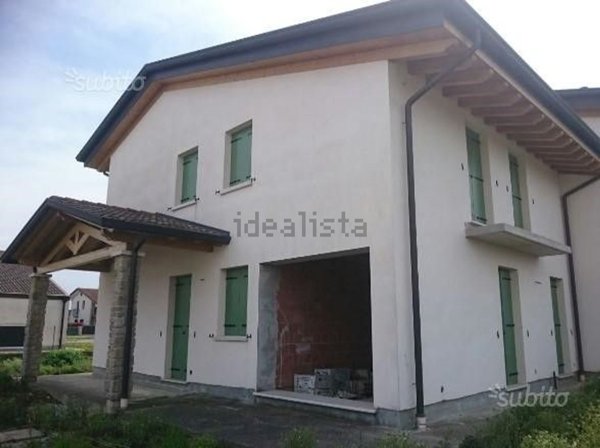 casa indipendente in vendita a Grantorto