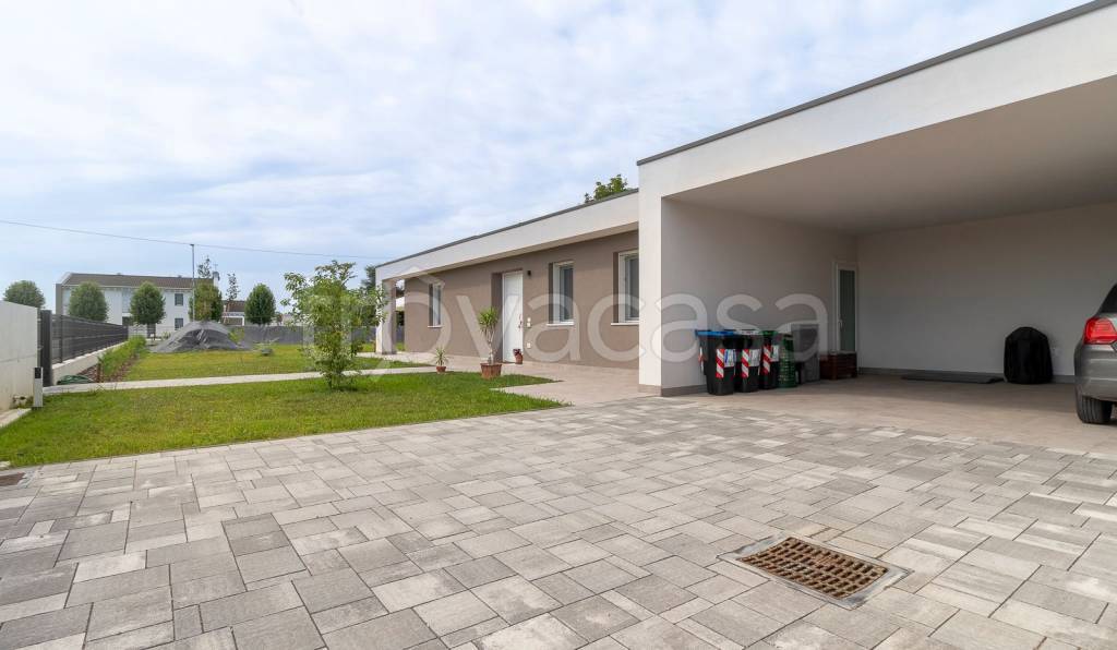 casa indipendente in vendita a Grantorto