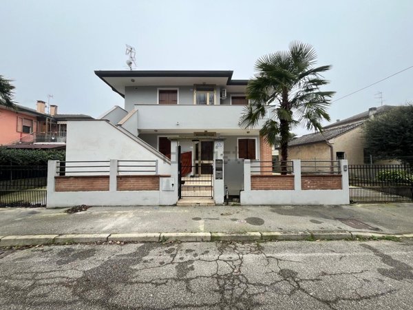 appartamento in vendita a Granze