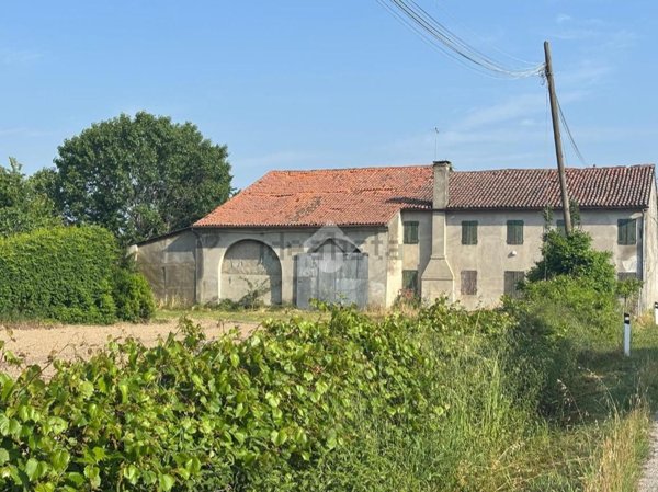 casale in vendita a Granze